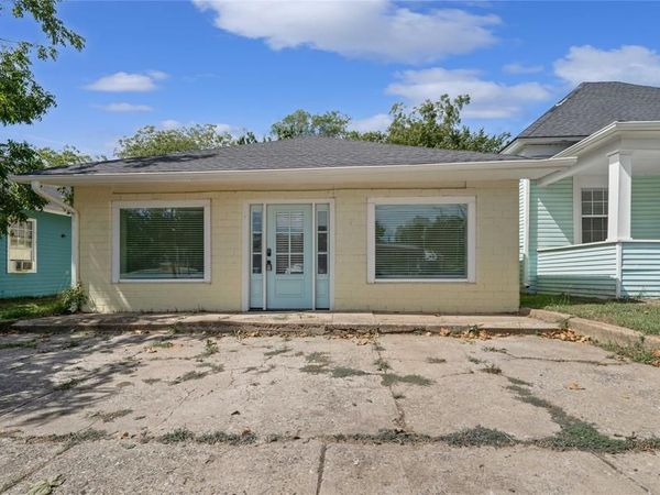 1011 S Armstrong Avenue, Unit A, Denison, TX 75020