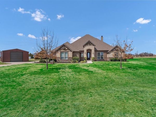 14319 Lucille Drive , Newark, TX 76071