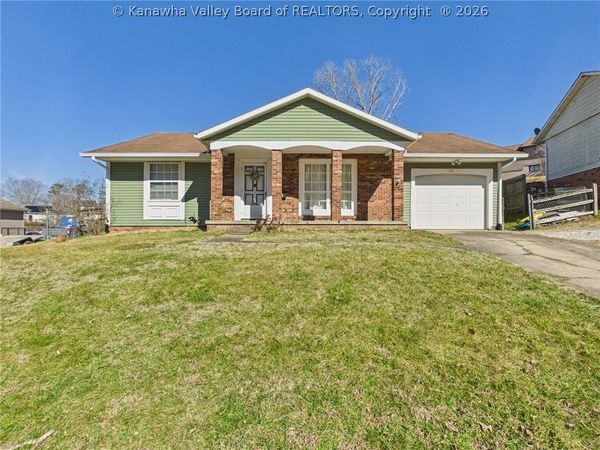 177 Winchester Drive, Culloden, WV 25510