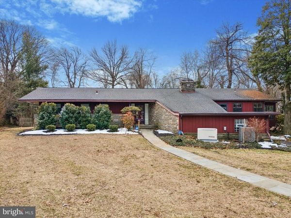 120 W ESSEX AVENUE, LANSDOWNE, PA 19050