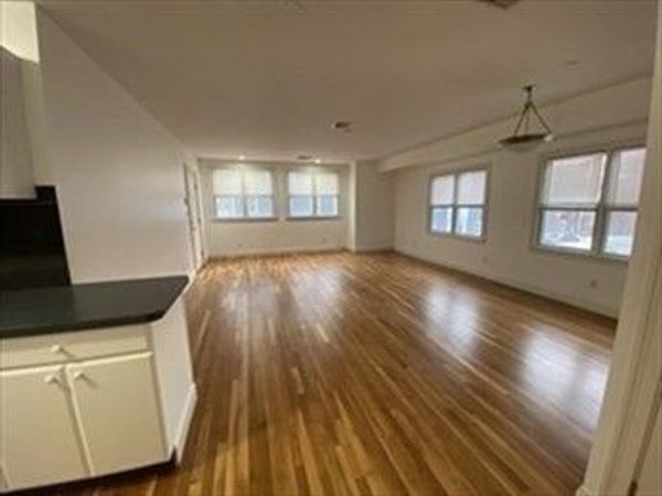 240 East 8th St, Unit 2, Boston, MA 02127