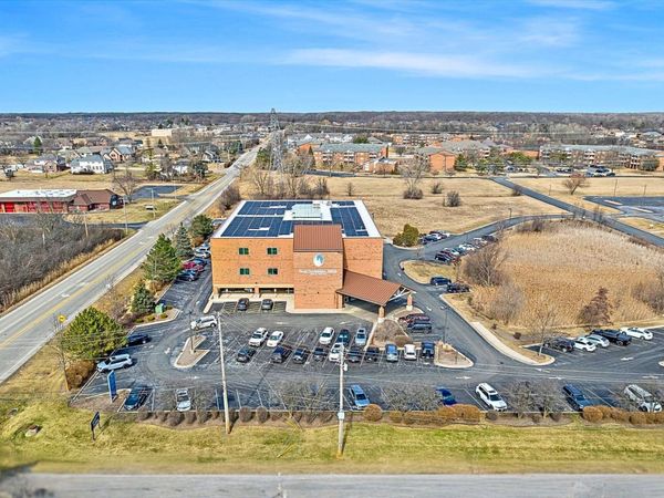 13011 S 104th Avenue, Palos Park, IL 60464