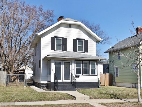 1562 Myrtle Avenue, Columbus, OH 43211