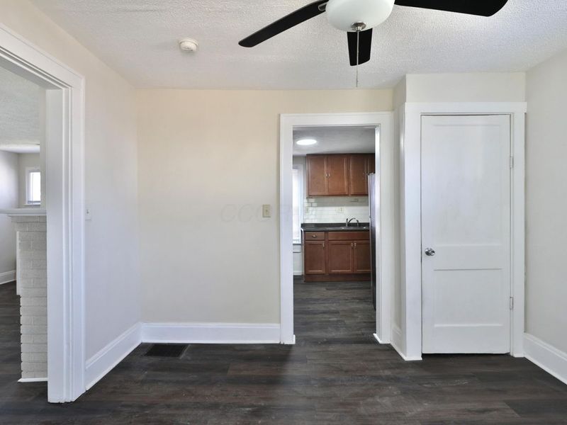 1562 Myrtle Avenue, Columbus, OH 43211 Photo 13