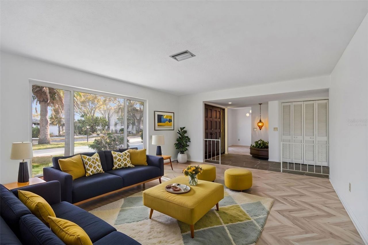 4415 Clearwater Harbor Drive N, Largo, FL 33770 Photo