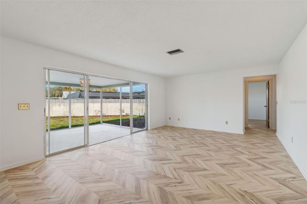 4415 Clearwater Harbor Drive N, Largo, FL 33770 Photo