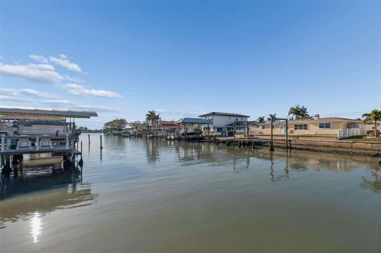 4415 Clearwater Harbor Drive N, Largo, FL 33770 Photo