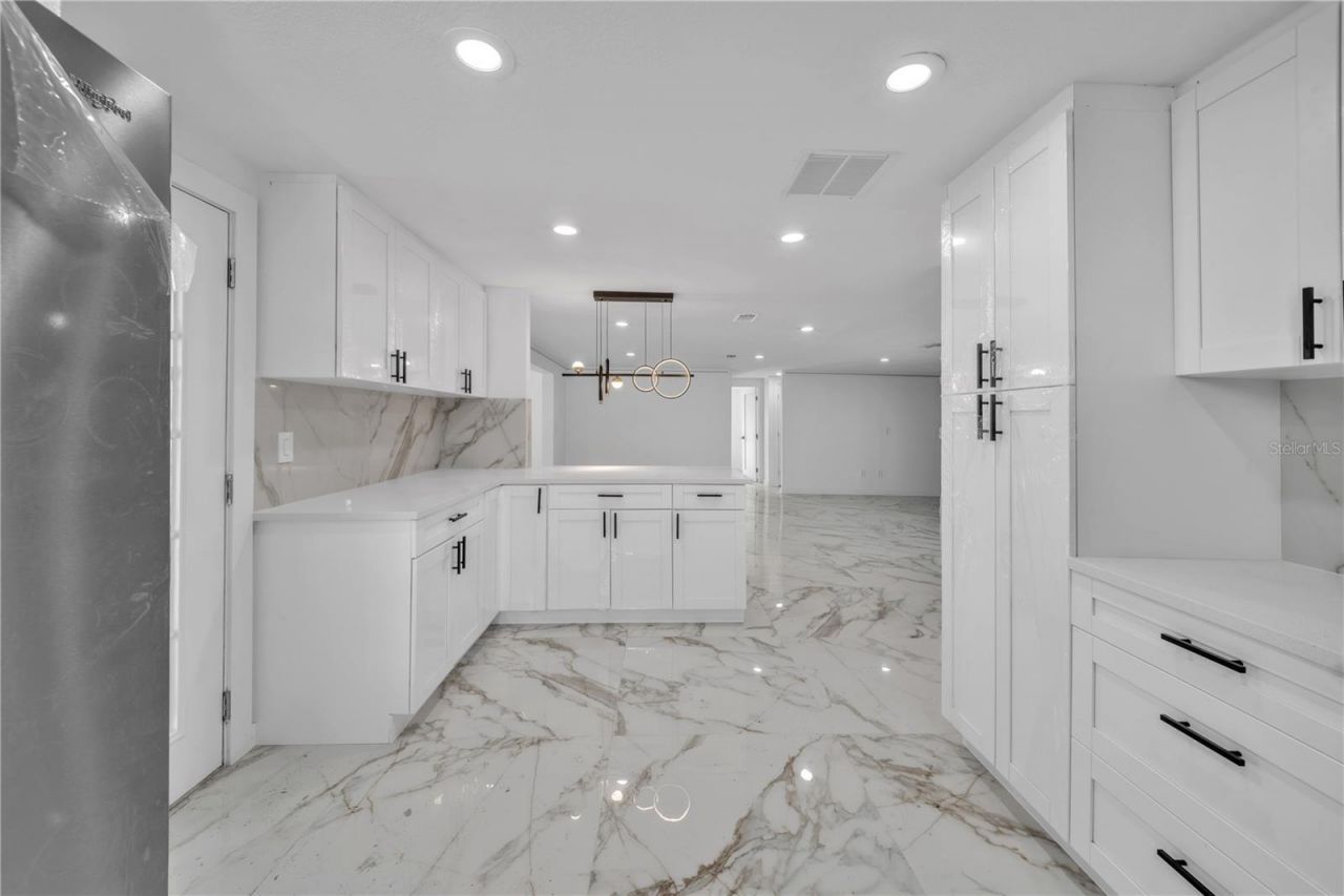 5254 Miller Bayou Drive , Port Richey, FL 34668 Photo