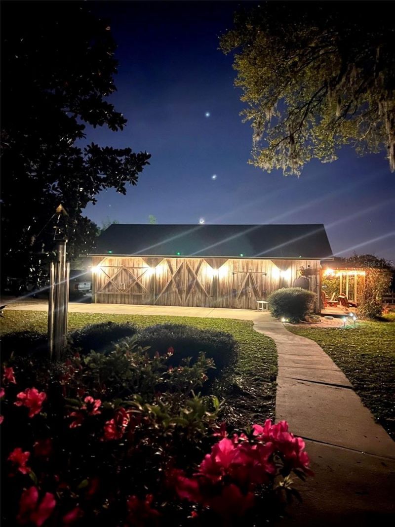 1636 Lake Ella Road, Fruitland Park, FL 34731 Photo