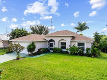 1526 NW 24TH TERRACE , CAPE CORAL, FL 33993