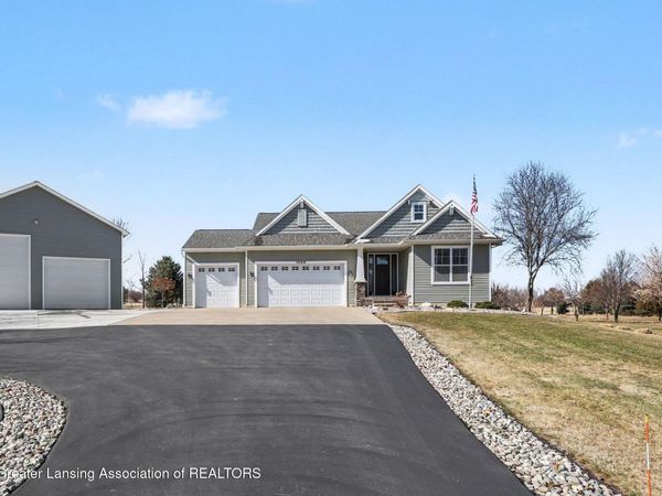 1050 Hawley Road, Mason, MI 48854