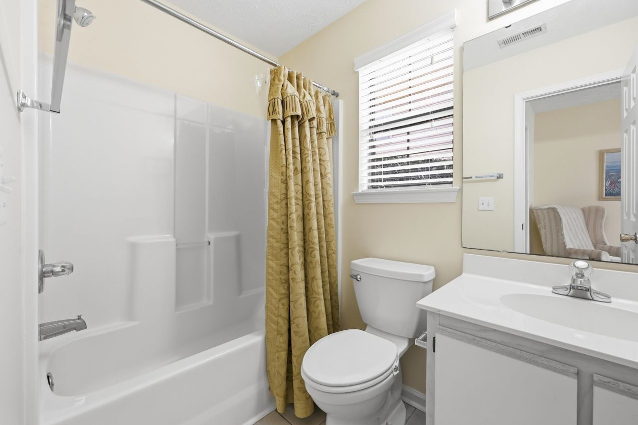 93 Pinehurst Ln. Photo 16