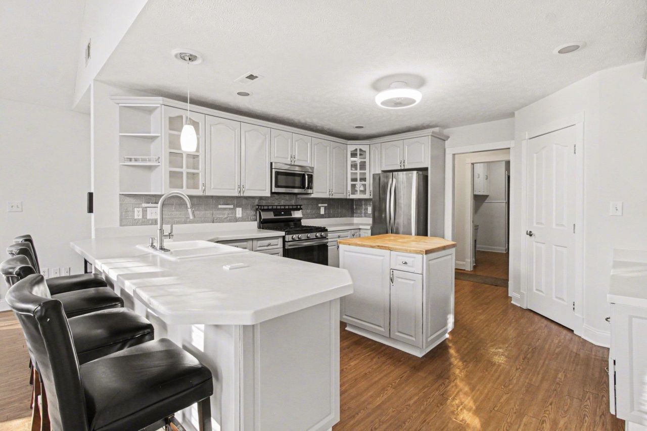 4101 Heather Lakes Dr.  Photo 9