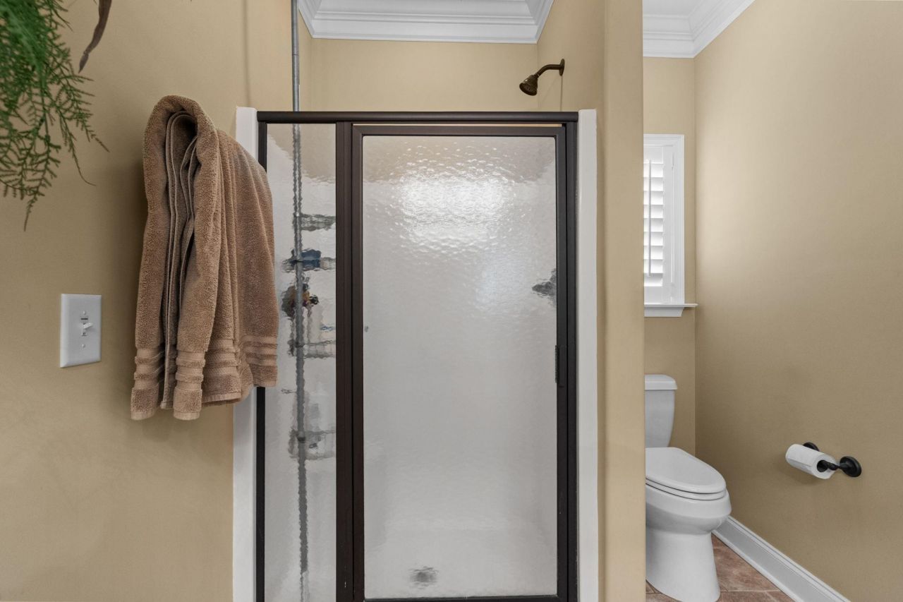 6001 - 1404 S Kings Hwy. Photo 28