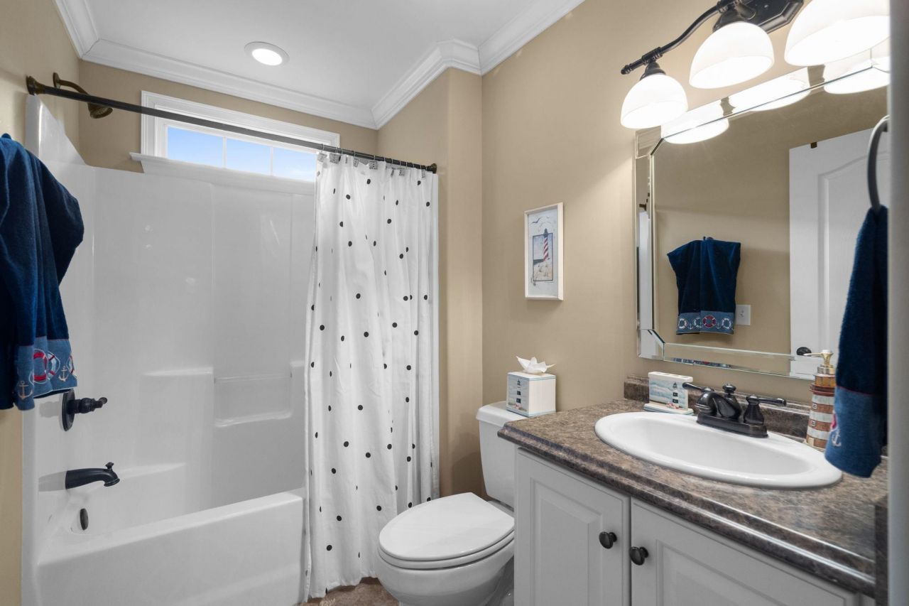 6001 - 1404 S Kings Hwy. Photo 32