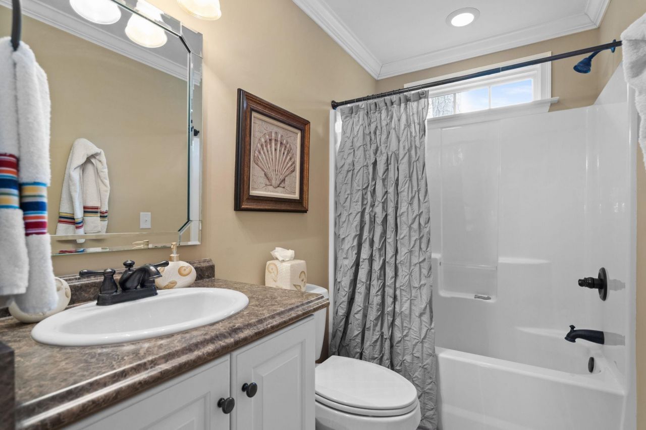 6001 - 1404 S Kings Hwy. Photo 35