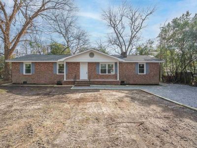 719 Camelia Street , North, SC 29112