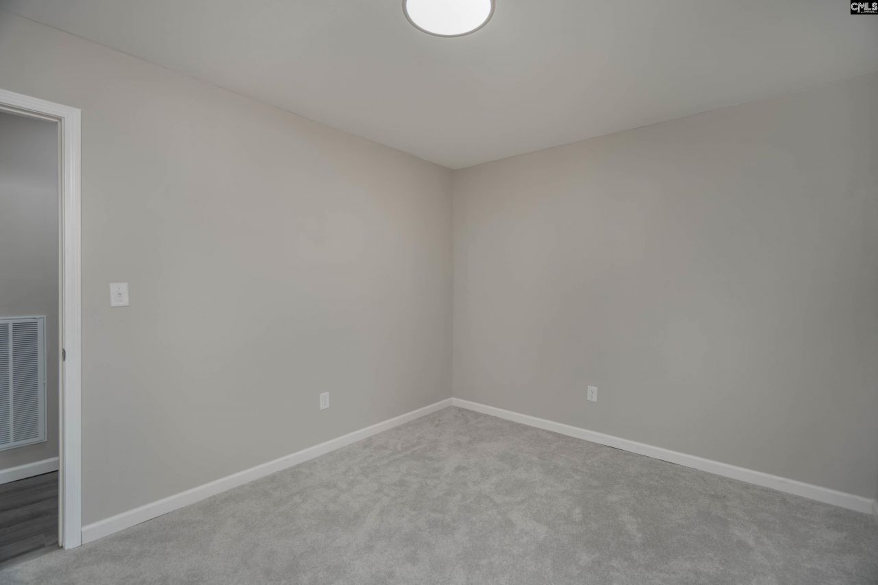 719 Camelia Street  Photo 15