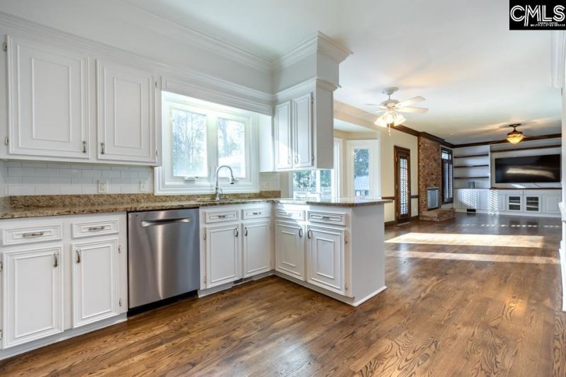 120 Running Fox Road  Photo 15