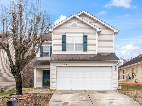 5041 Wallace Creek Lane, Charlotte, NC 28212