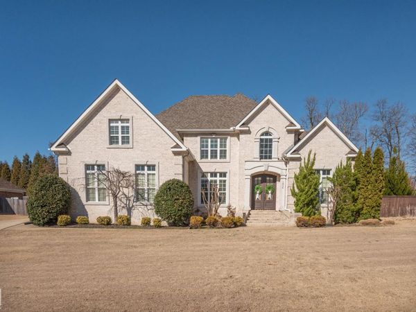 1014 Lake Crest Drive, Jonesboro, AR 72404