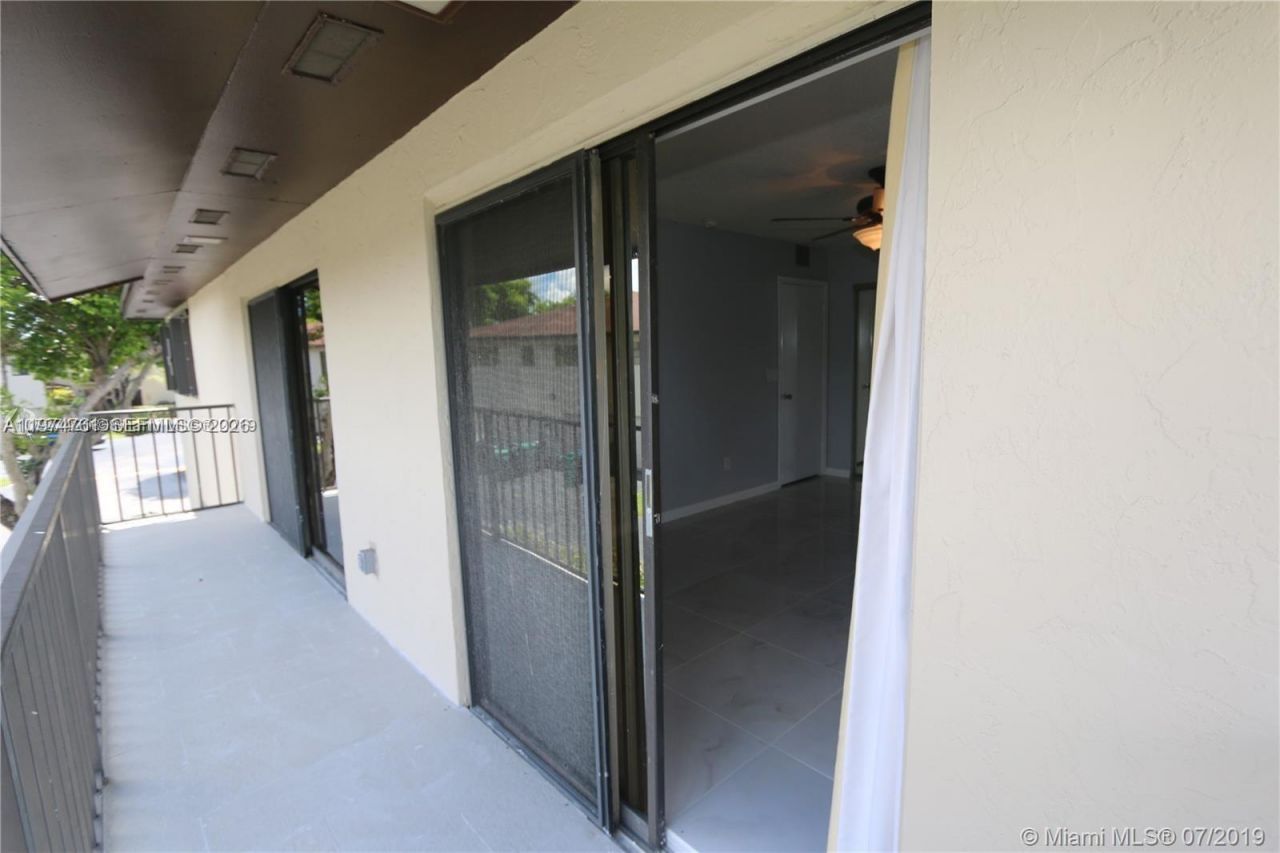 13949 SW 44th Lane Cir, Unit 542, Miami, FL 33175 Photo
