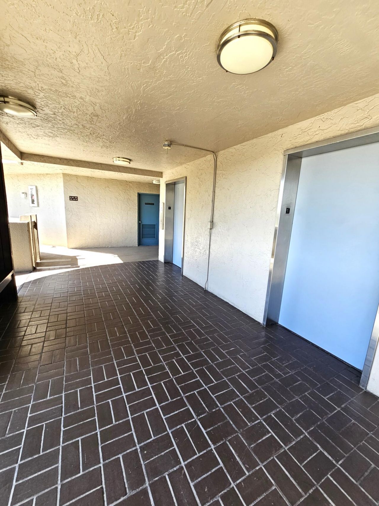 1001 Colony Point Circle, Unit 417, Pembroke Pines, FL 33026 Photo