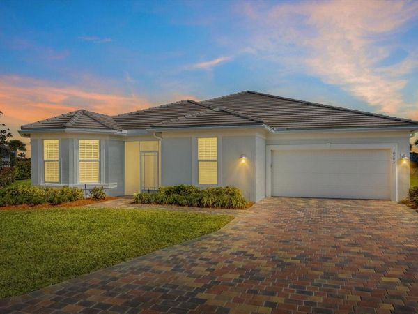 10205 SW Pervenche Lane, Port Saint Lucie, FL 34987