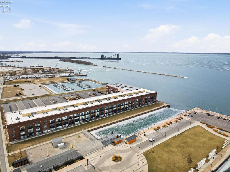 401 W Shoreline Drive, Unit 267, Sandusky, OH 44870 Photo 32