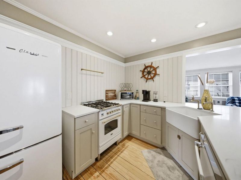 113 W Iroquois Trail, Sandusky, OH 44870 Photo 11