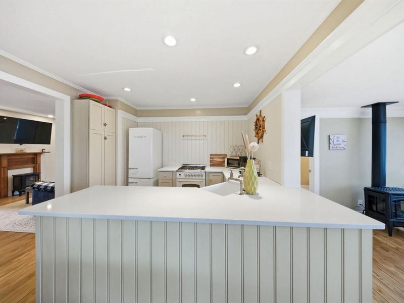 113 W Iroquois Trail, Sandusky, OH 44870 Photo 19