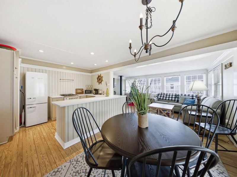 113 W Iroquois Trail, Sandusky, OH 44870 Photo 22