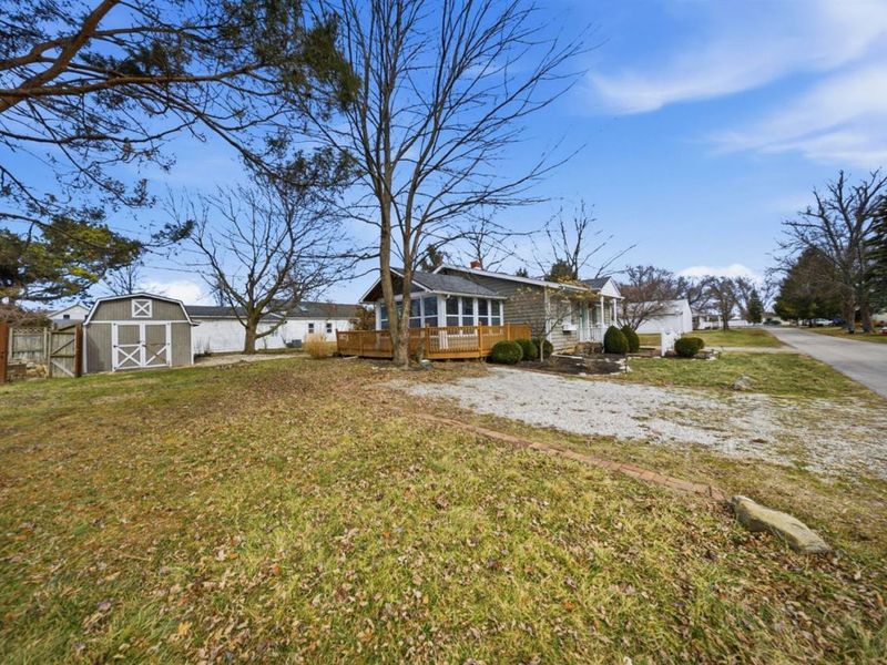 113 W Iroquois Trail, Sandusky, OH 44870 Photo 38