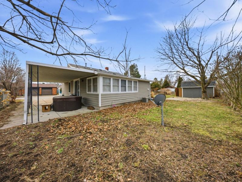 113 W Iroquois Trail, Sandusky, OH 44870 Photo 44