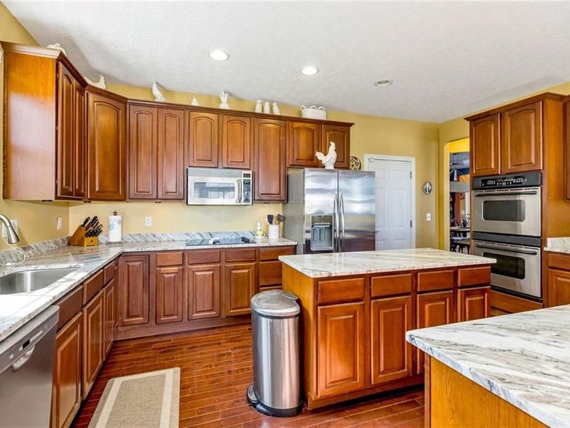 8060 Vegas Circle, West Chester, OH 45069 Photo 2