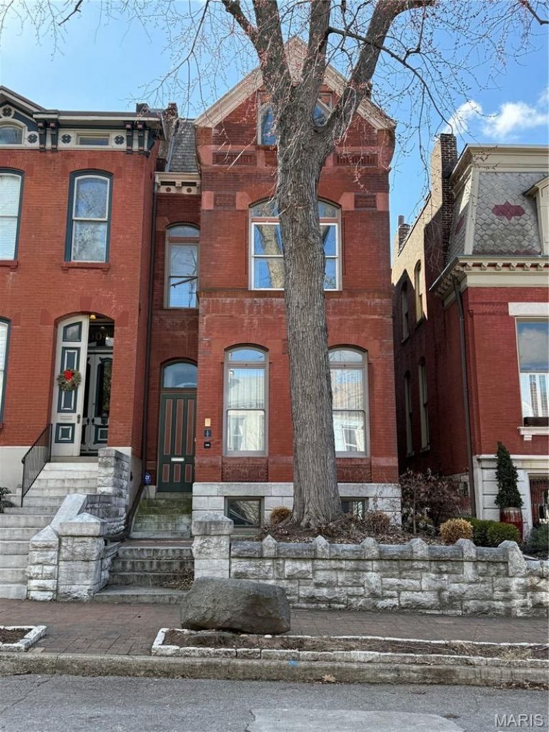 1906 Lasalle Street, Saint Louis, MO 63104 Main Photo