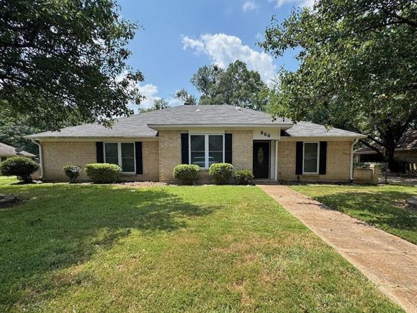 860 40th Street SE, Paris, TX 75462