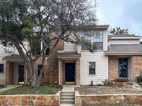 3635 Garden Brook Drive, Unit 5200, Farmers Branch, TX 75234