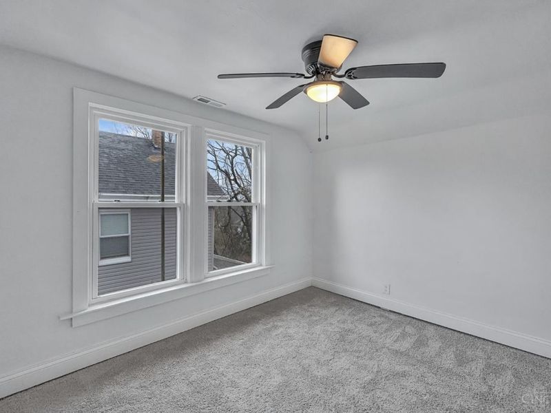 5811 Bramble Avenue, Cincinnati, OH 45227 Photo 24