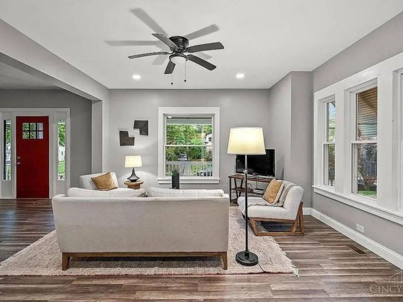 5811 Bramble Avenue, Cincinnati, OH 45227 Photo 9