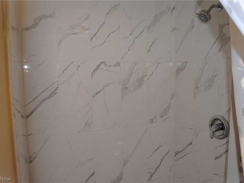 2685 Euclid Heights Boulevard , Unit 2, Cleveland Heights, OH 44106 Photo 19