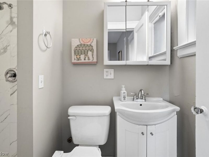 2685 Euclid Heights Boulevard, Unit 2, Cleveland Heights, OH 44106 Photo 21
