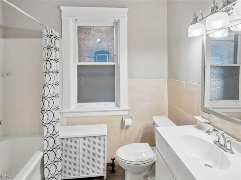 2685 Euclid Heights Boulevard, Unit 2, Cleveland Heights, OH 44106 Photo 27