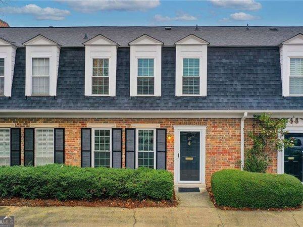 10 Market Square Place NW, Atlanta, GA 30318