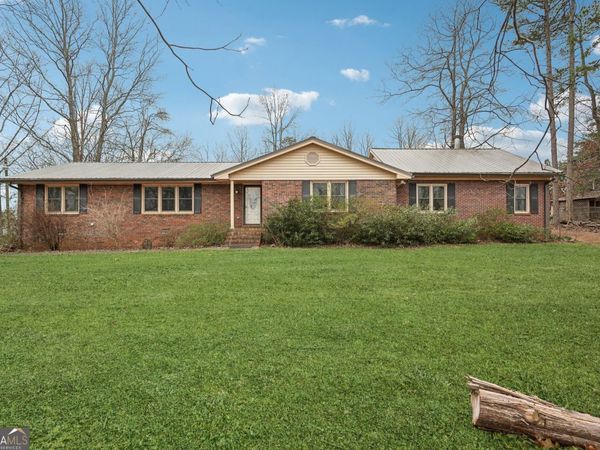 5476 Conns Creek Road, Ball Ground, GA 30107