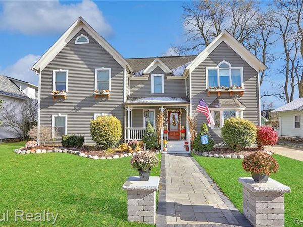 323 River Street, Northville, Mi 48167