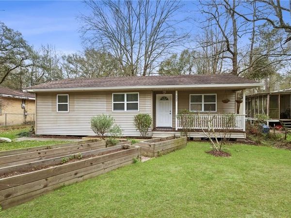 227 VINE Street , Slidell, LA 70460