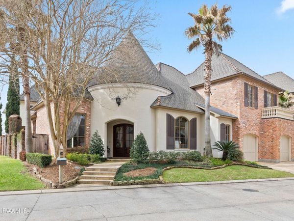 219 Hidden Grove Place , Lafayette, LA 70503