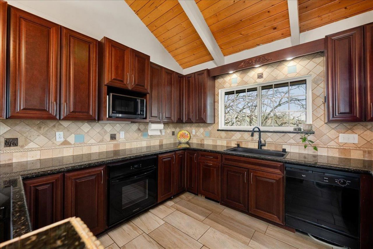 1869 Wild Cat Ct, Cool, CA 95614 Photo