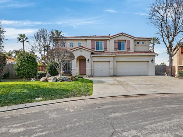 11437 Mirage Dr, Chowchilla, CA 93610